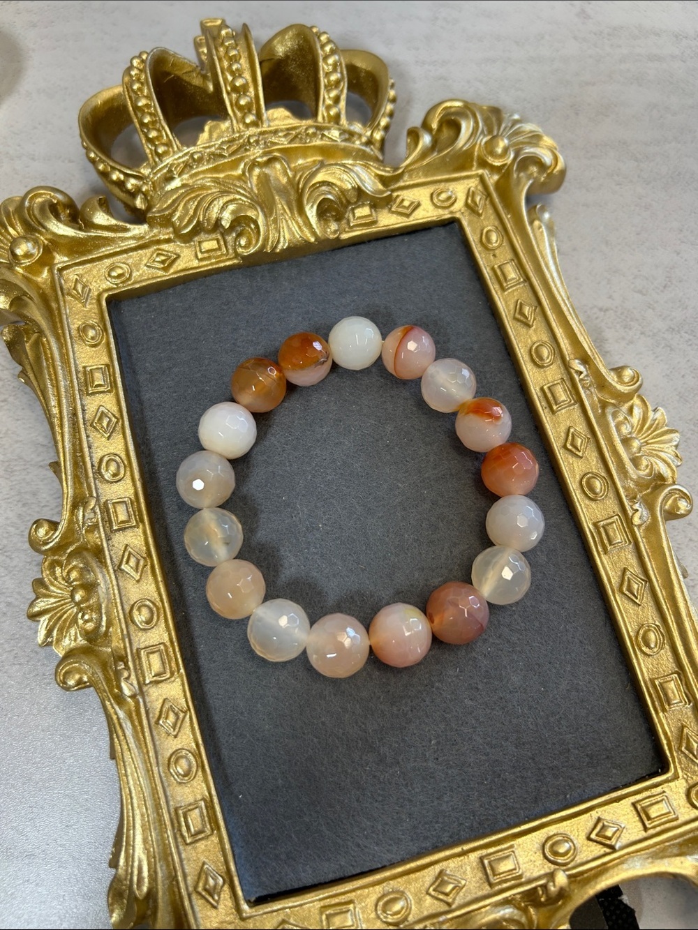 Faceted 12mm Agate Bead Stretch Bracelet in Cream and Orange
